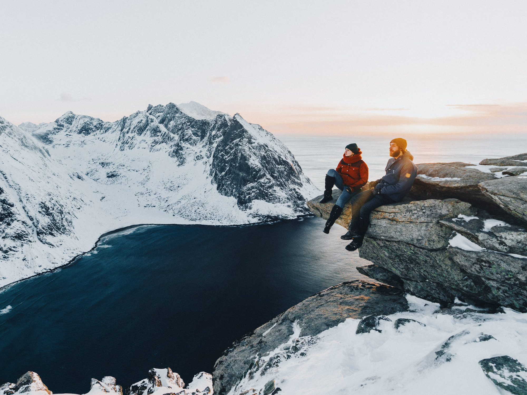 Куда поехать в России зимой 2025–2026