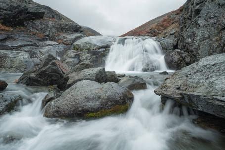 Водопад у поселка Эгвекинот