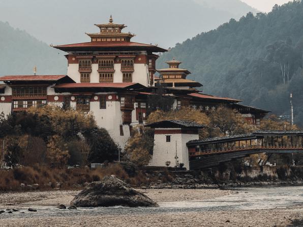 Проверено на себе: в чем роскошь Бутана