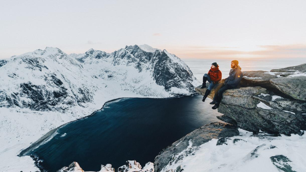 Куда поехать в России зимой 2025–2026