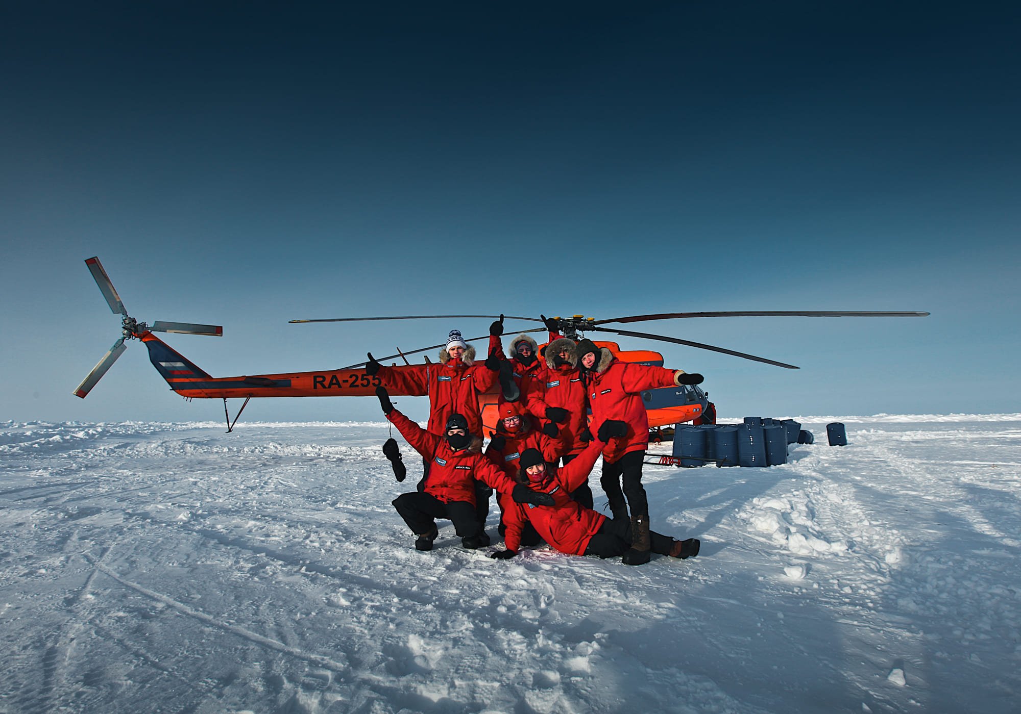 На вертолете на Северный полюс