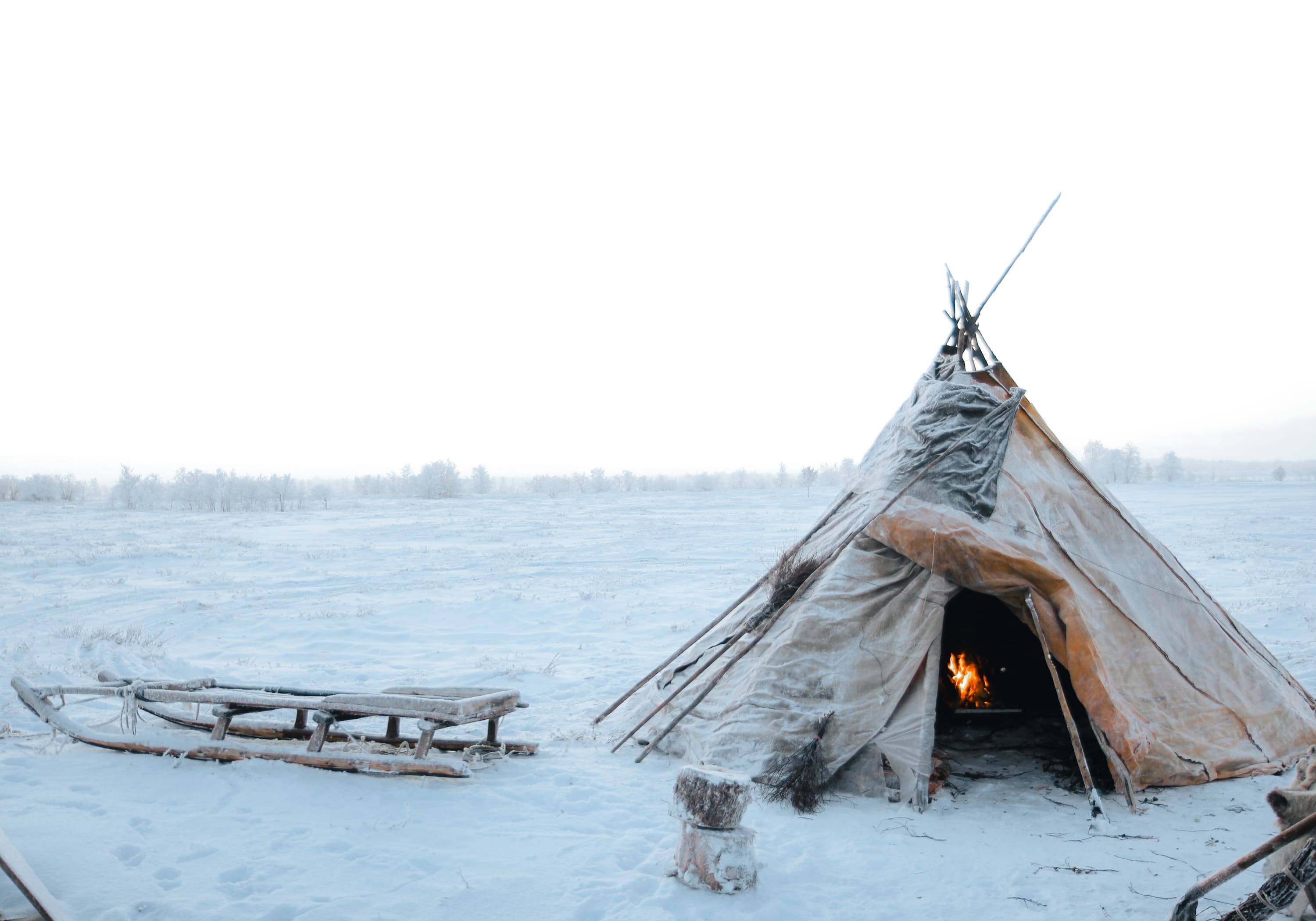 Полярный урал чум лето. Содержание чум. Содержание чум. Чум жилище ханты и манси. Чистый чум.